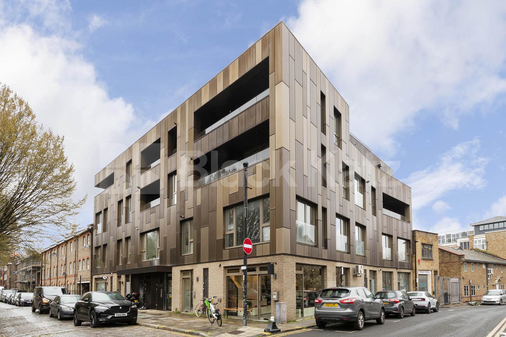 2 bedroom apartment within a contemporary building with a private terrace Heneage Street , Brick Lane 